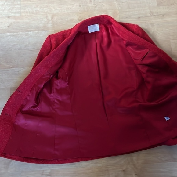 VTG Pendleton red wool blazer, size 2-6 - Picture 3 of 4